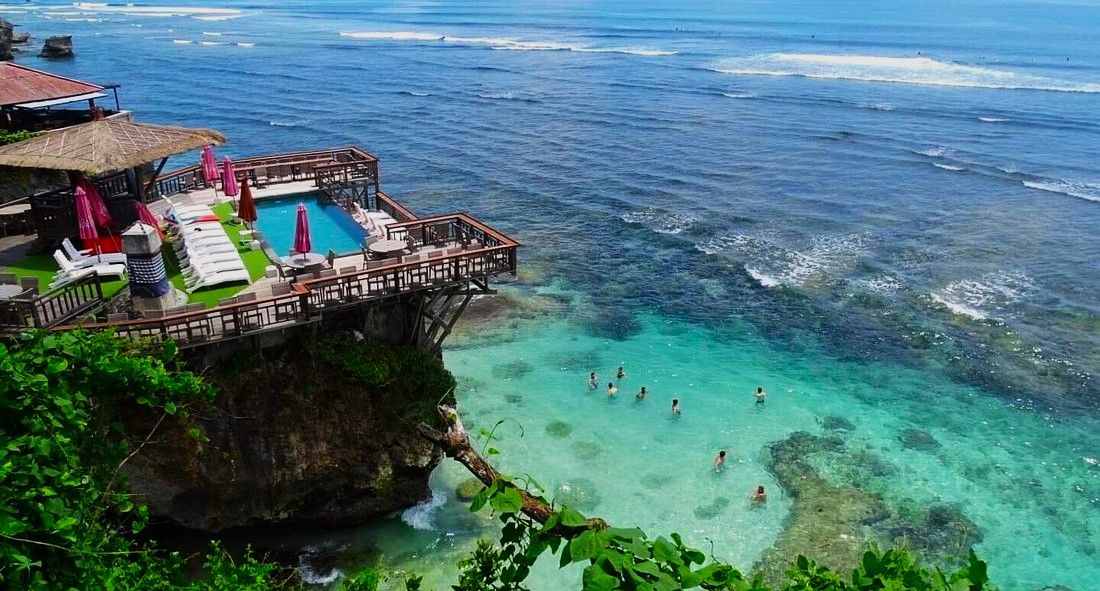 Blue Point Beach, Bali Pickyourtrail