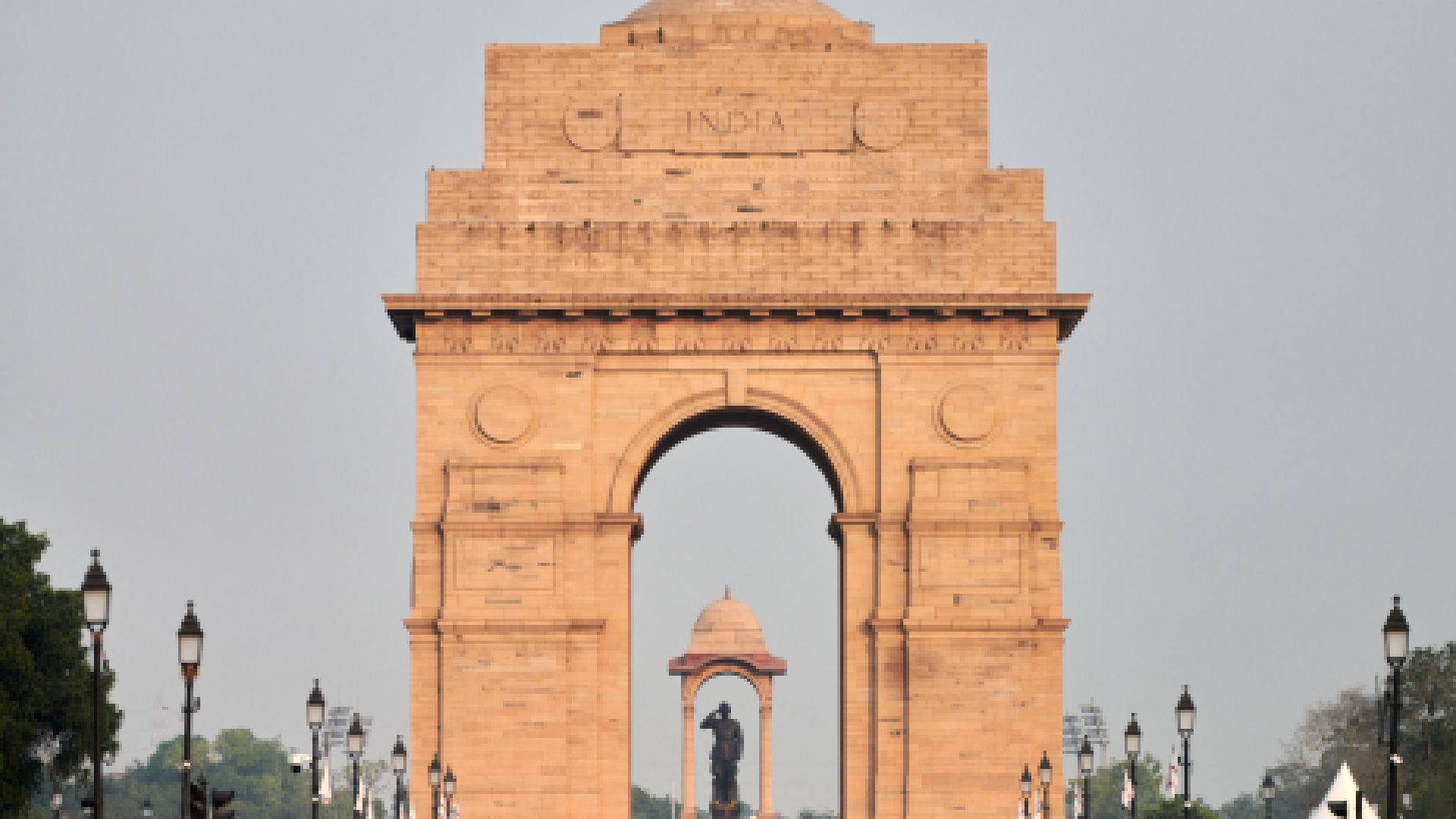 Famous Tourist Places in Delhi You Must See | Pickyourtrail
