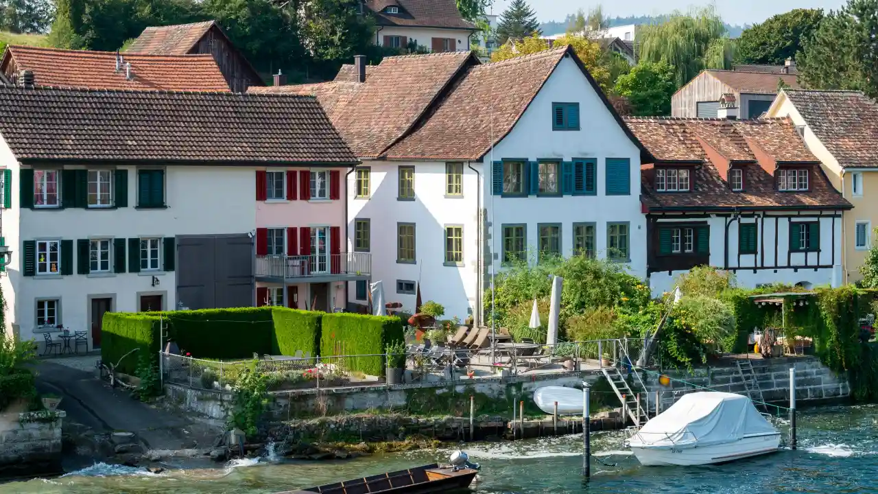 Places near Rhine Falls.webp