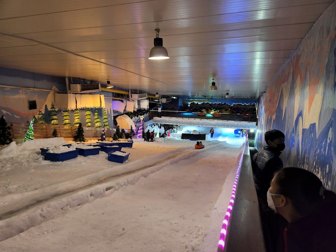 Snow City, Singapore - Entry Tickets, Fees, Timings | Pickyourtrail