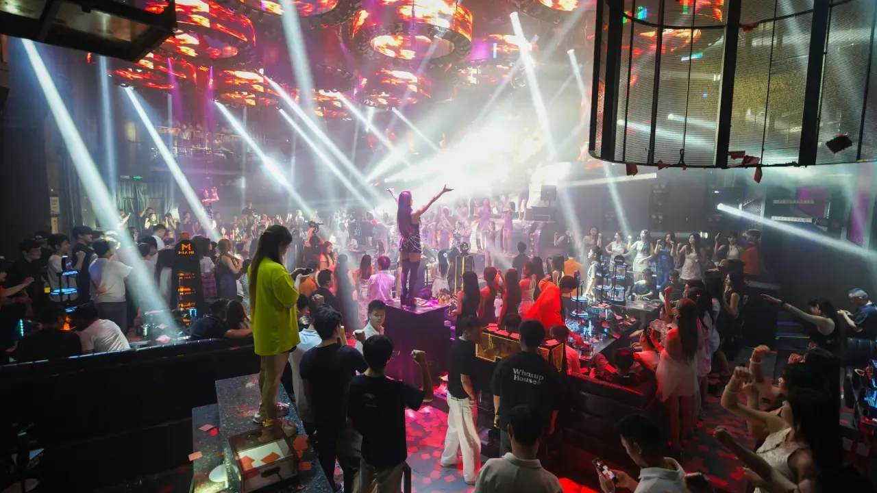 Thailand Nightclubs (1).webp